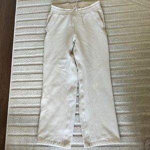 Lululemon white opal Loungeful straight leg sweatpant